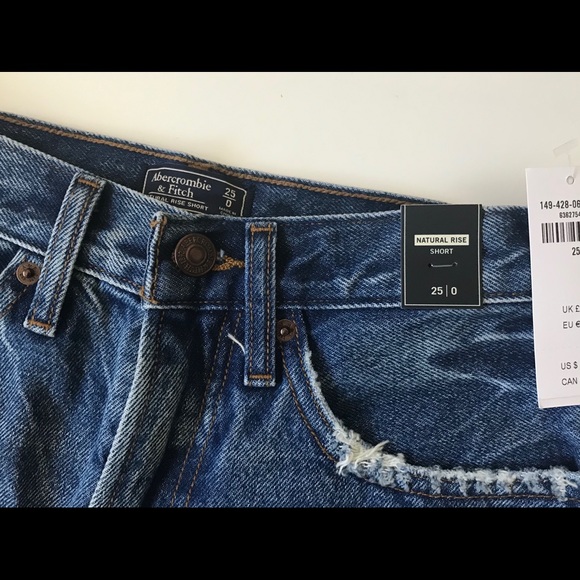 Abercrombie high waisted shorts - Picture 2 of 3